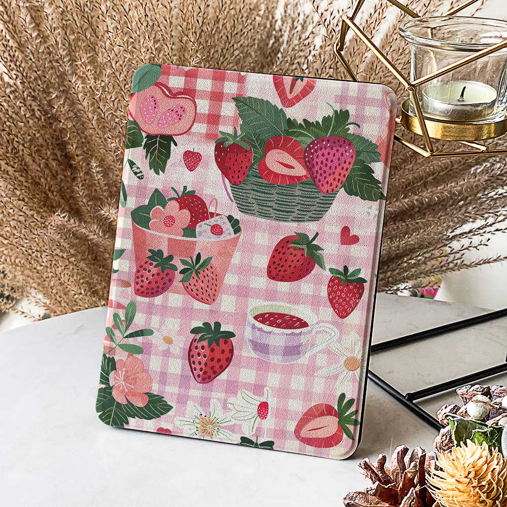 Floral Berry🌸🍓 - Kindle Case