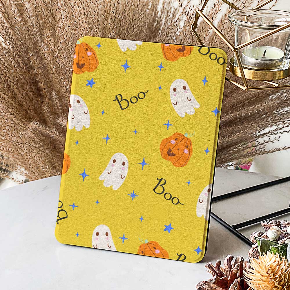 Ghostly Charm - Kindle Case